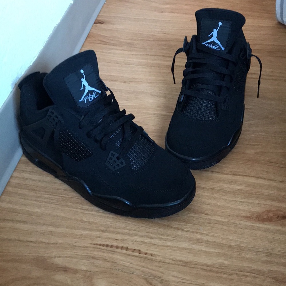 Air jordan 4 black cat 2020